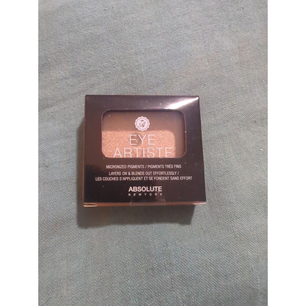 Eye Artiste Eyeshadow in VIP